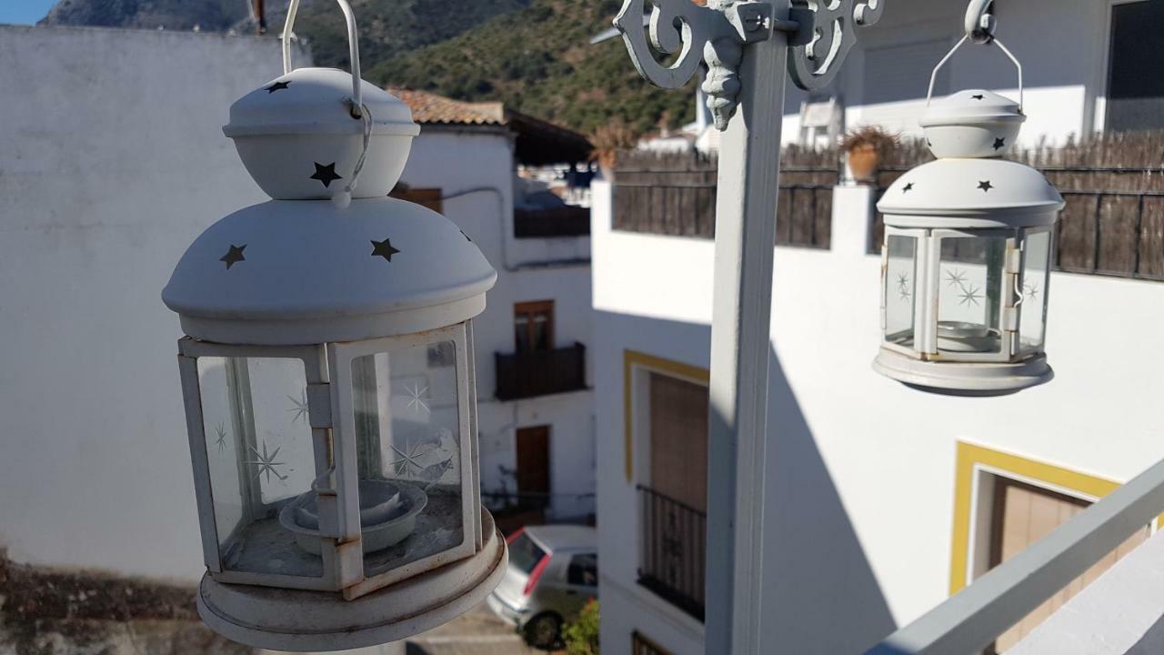 Cortes De La Frontera Townhouse ภายนอก รูปภาพ