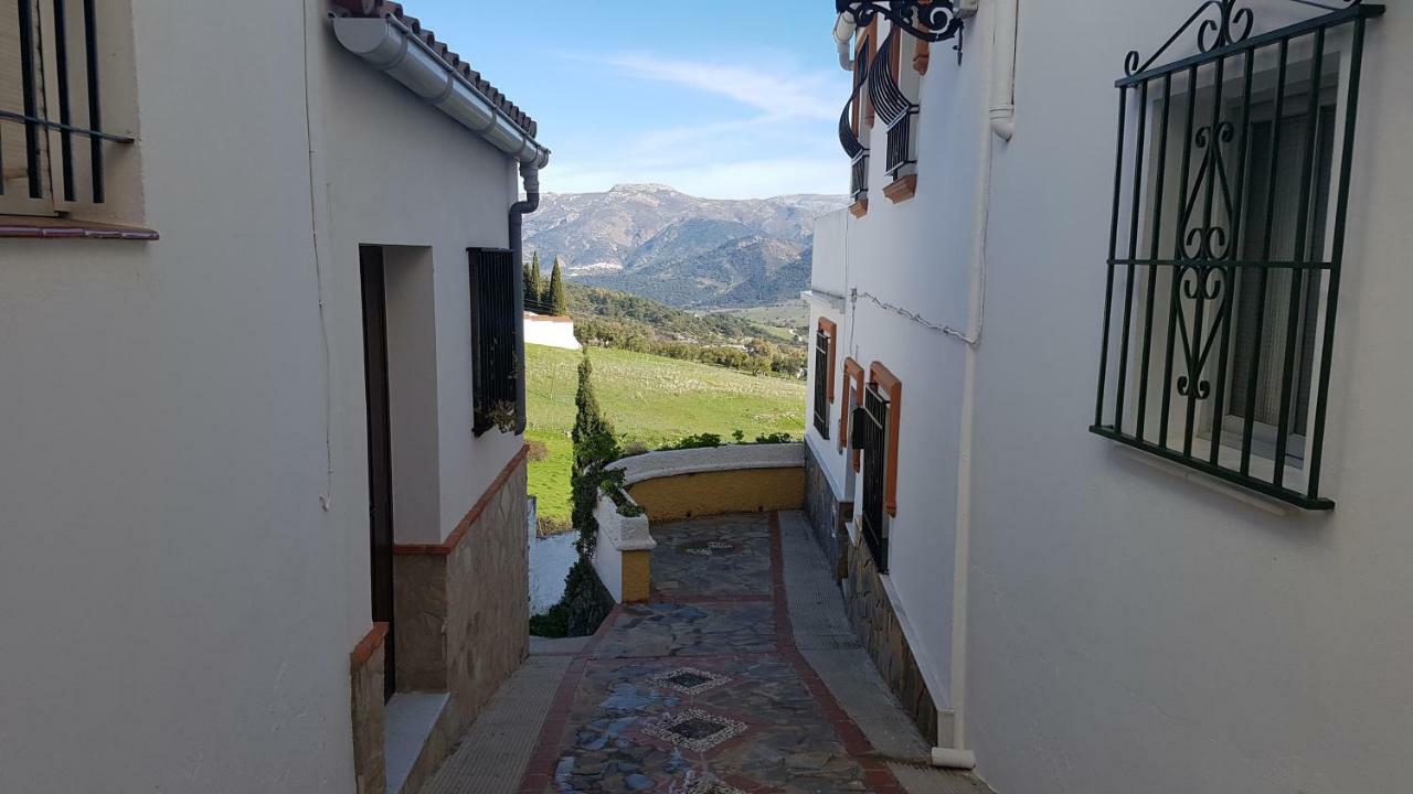 Cortes De La Frontera Townhouse ภายนอก รูปภาพ